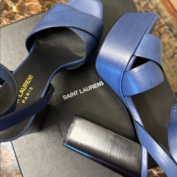 Saint Laurent Navy Blue Platform Heels - Picture 4 of 11